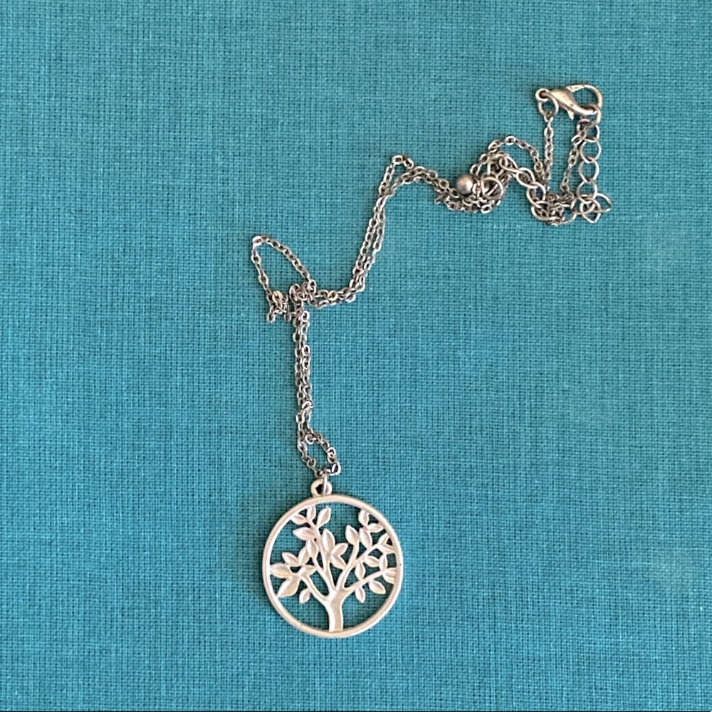 Tree necklace